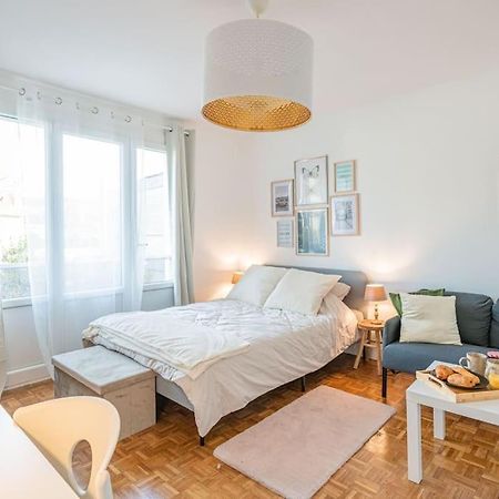 Suresnes : Appart Cosy Au Pied De Paris La Defenseアパートメント エクステリア 写真