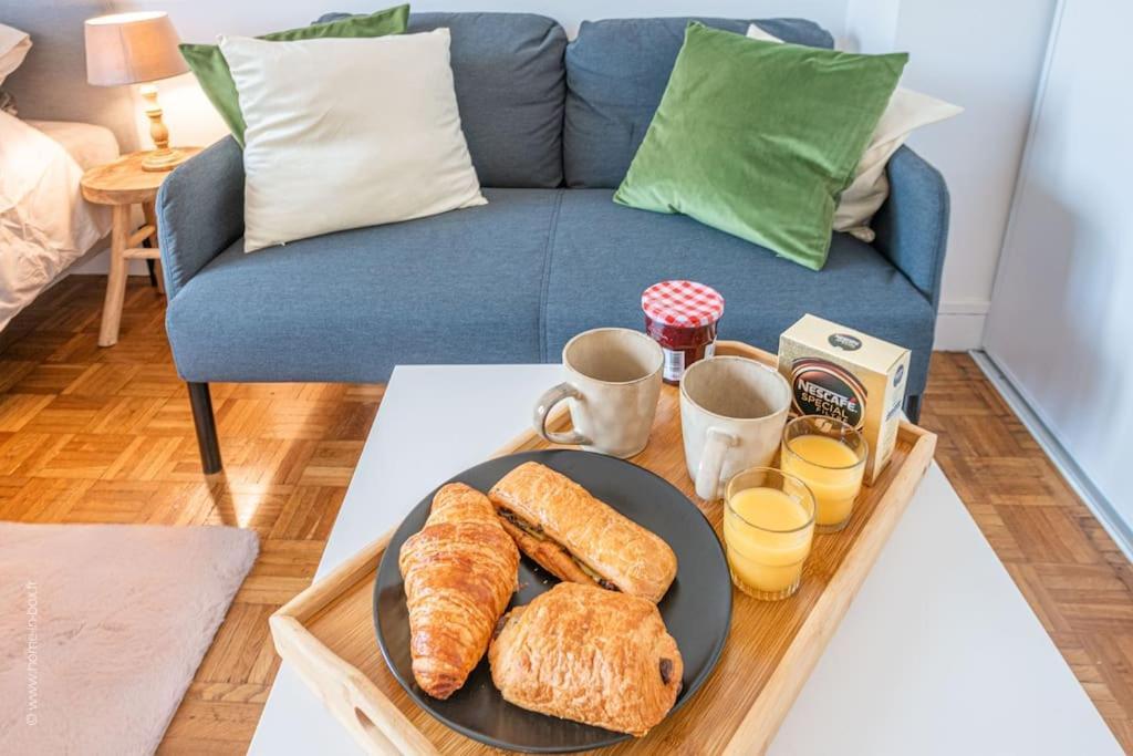 Suresnes : Appart Cosy Au Pied De Paris La Defenseアパートメント エクステリア 写真